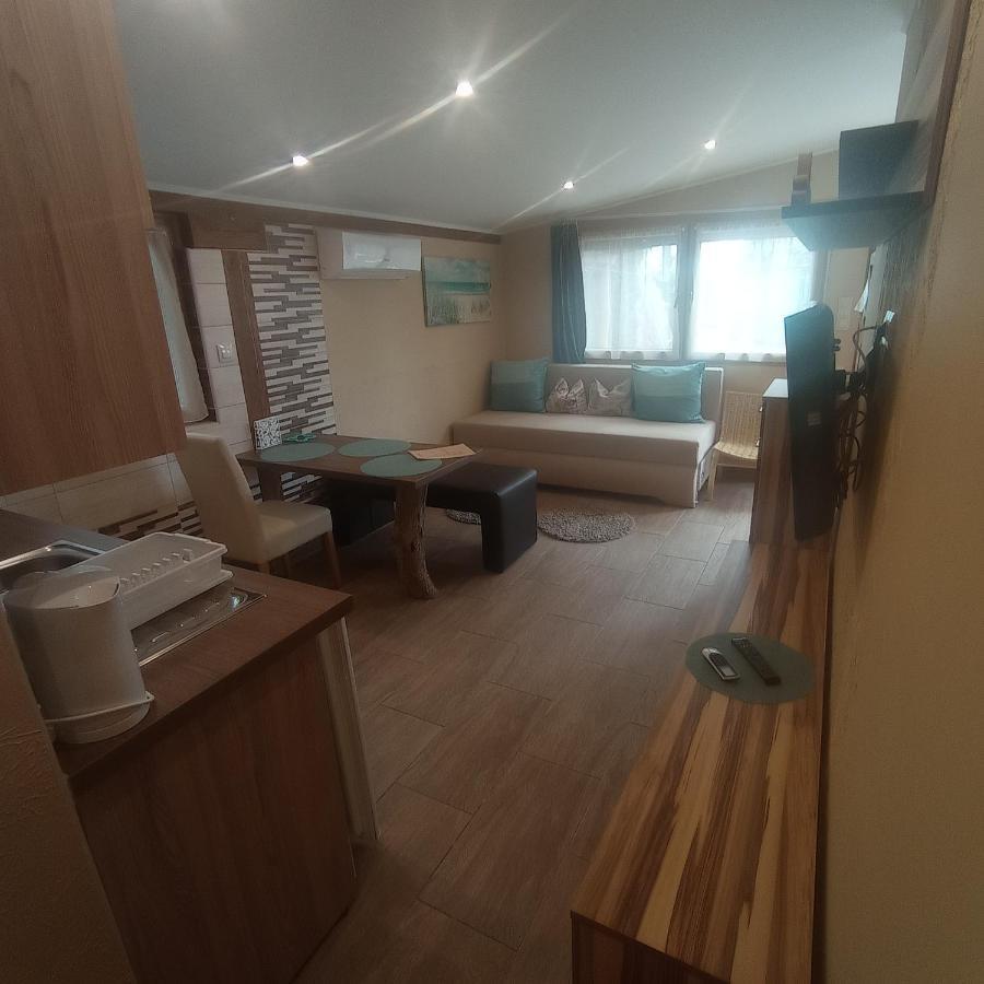 Rozsa Apartman Alsóörs Esterno foto