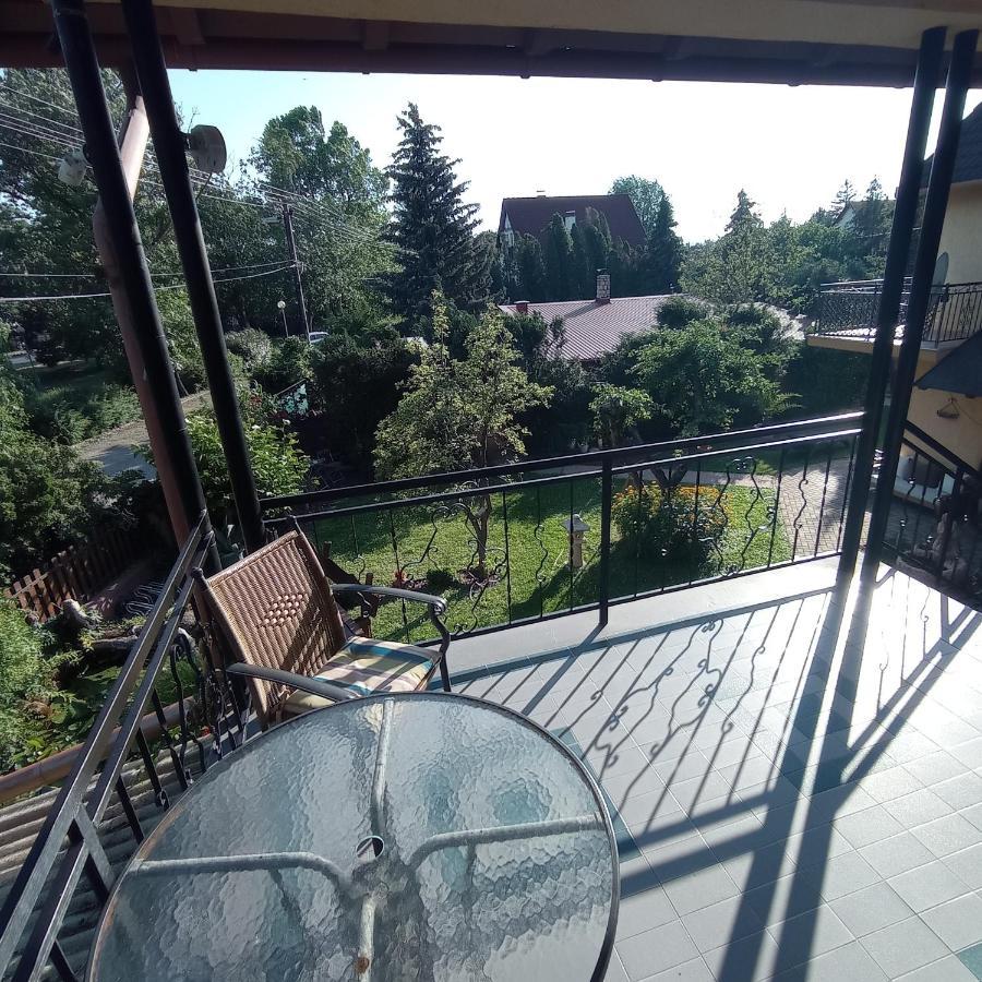 Rozsa Apartman Alsóörs Esterno foto