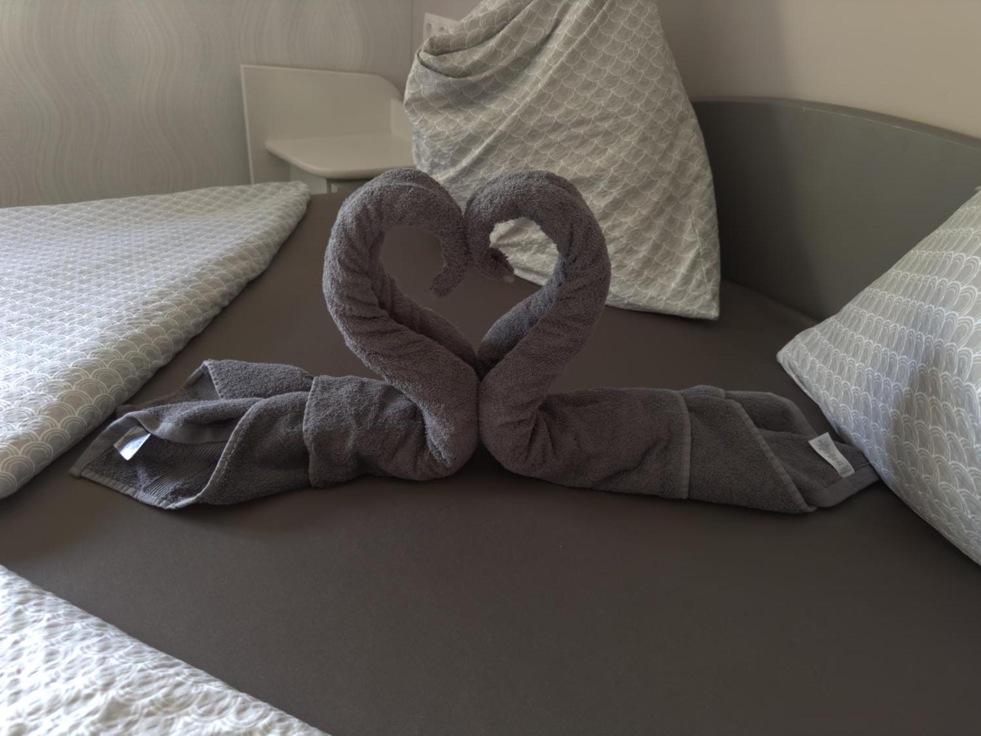 Rozsa Apartman Alsóörs Camera foto